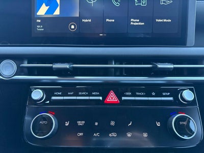 2026 Hyundai TUCSON HYBRID SEL AWD