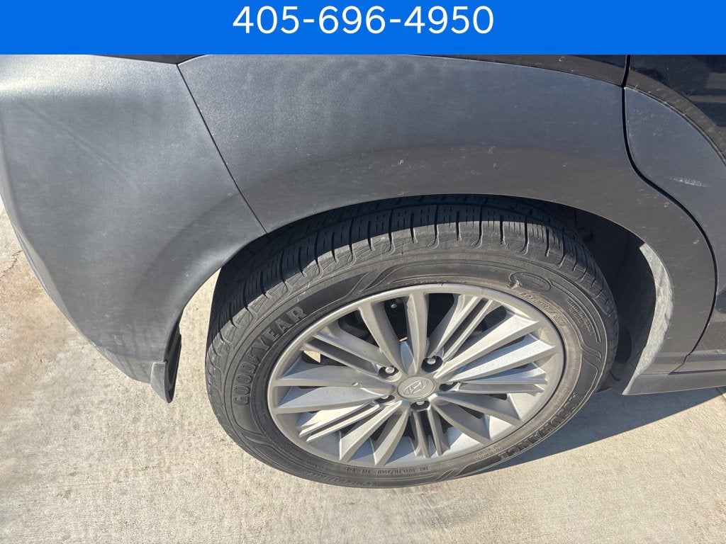 2020 Hyundai KONA SEL