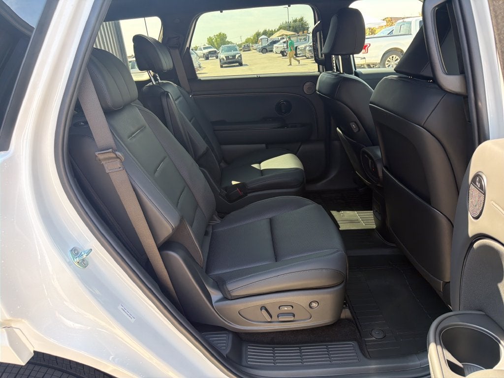 2027 Hyundai PALISADE HYBRID Calligraphy Black Ink