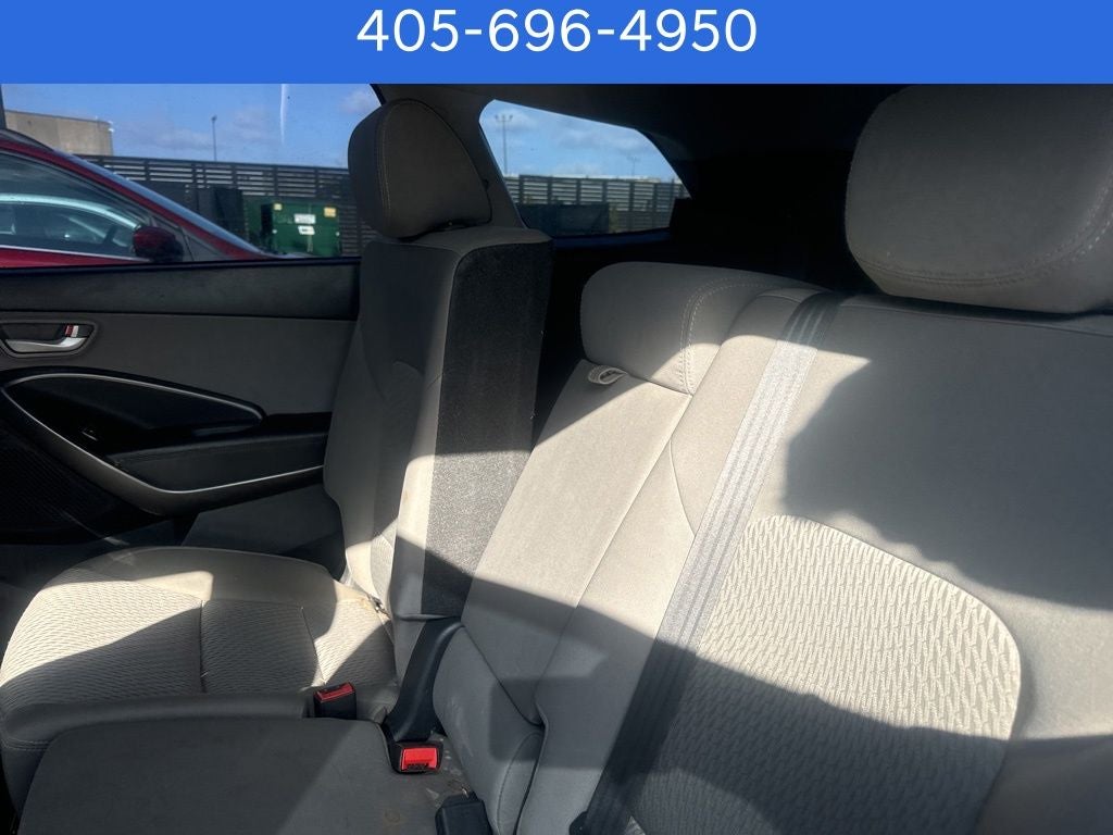 2017 Hyundai SANTA FE SE