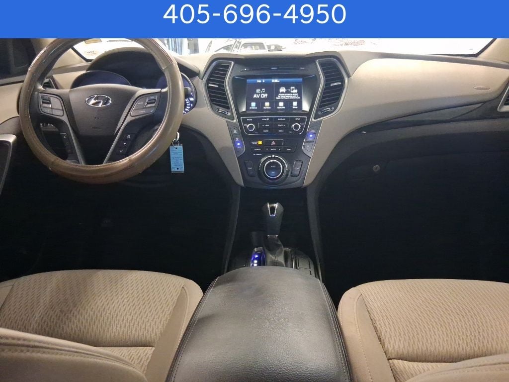 2017 Hyundai SANTA FE SE