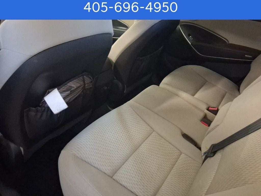 2017 Hyundai SANTA FE SE