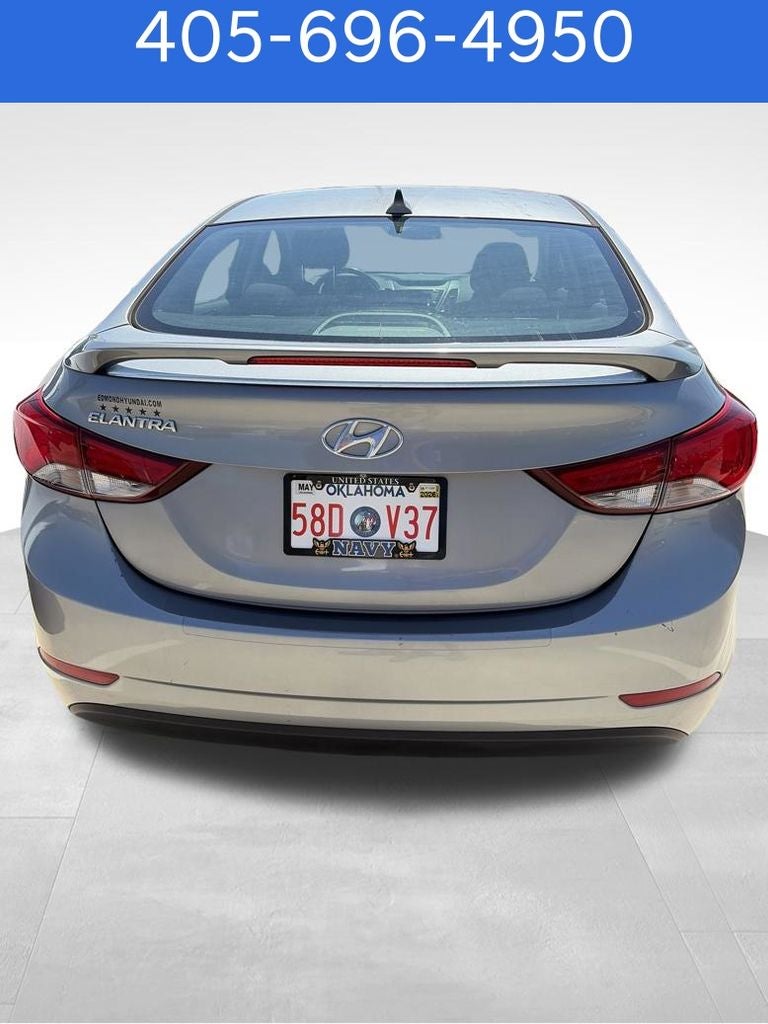 2015 Hyundai ELANTRA SE