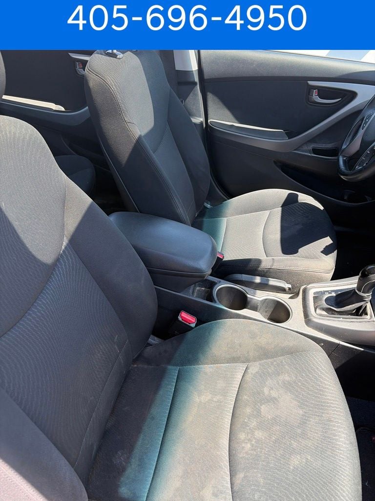 2015 Hyundai ELANTRA SE