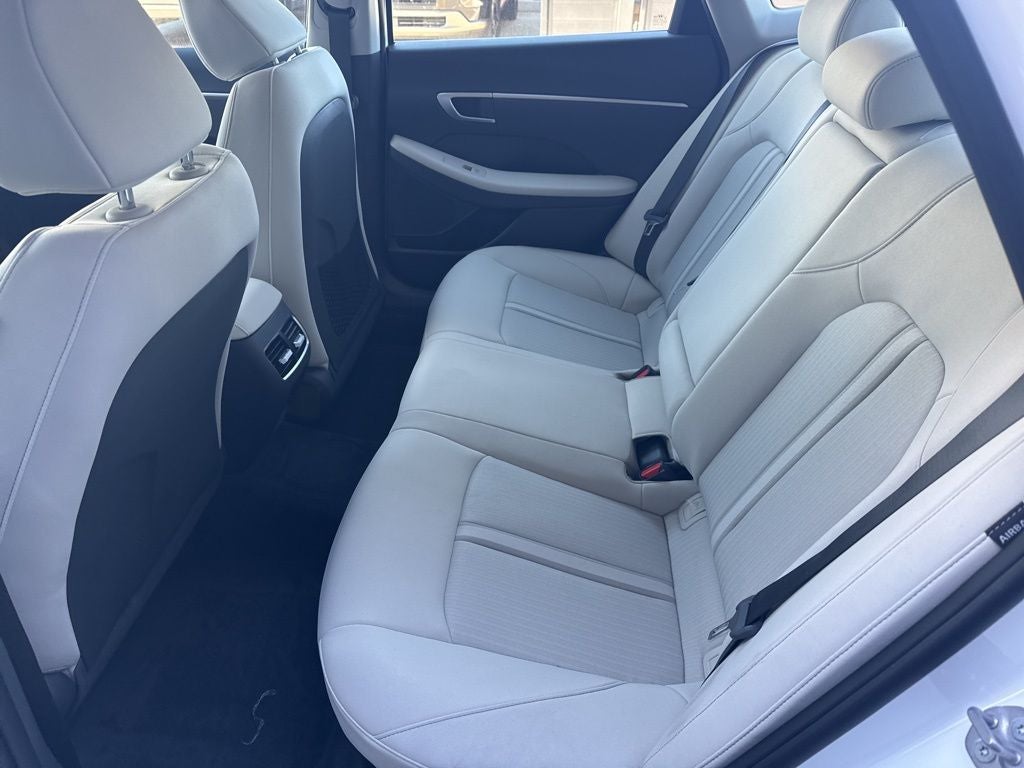 2026 Hyundai SONATA HYBRID SEL