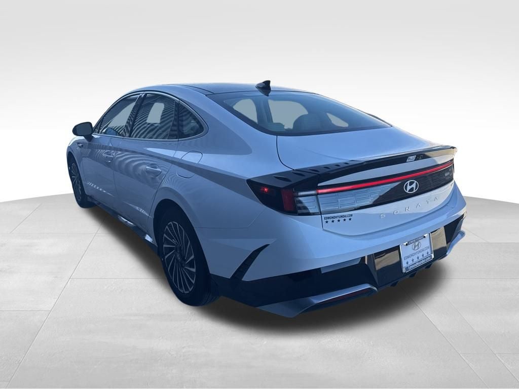 2026 Hyundai SONATA HYBRID SEL