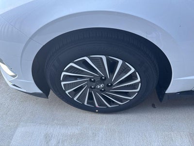 2026 Hyundai SONATA HYBRID SEL