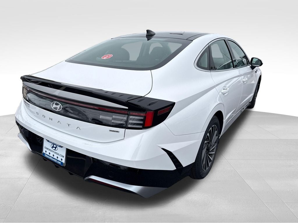 2026 Hyundai SONATA HYBRID SEL