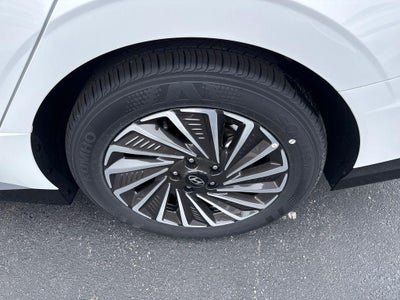 2026 Hyundai SONATA HYBRID SEL
