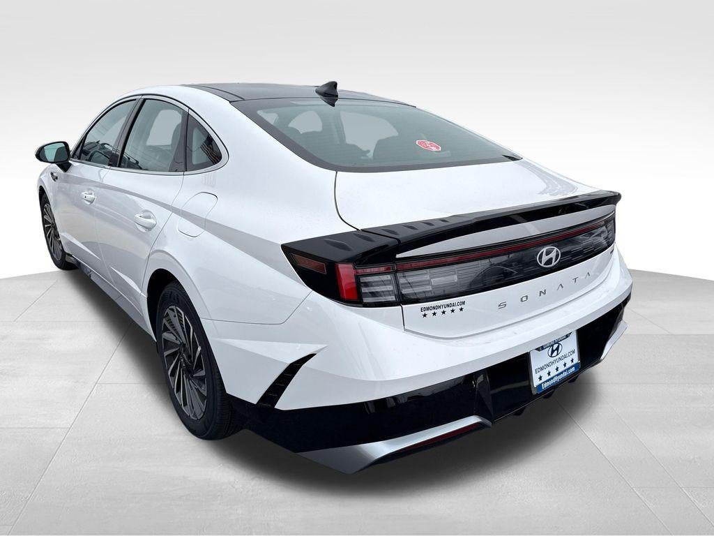 2026 Hyundai SONATA HYBRID SEL