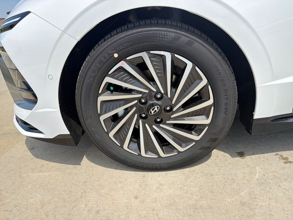 2026 Hyundai SONATA HYBRID Limited