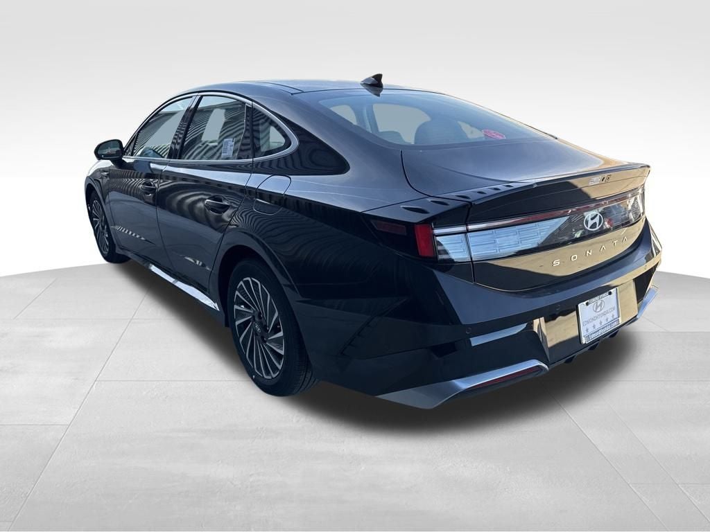 2026 Hyundai SONATA HYBRID Limited