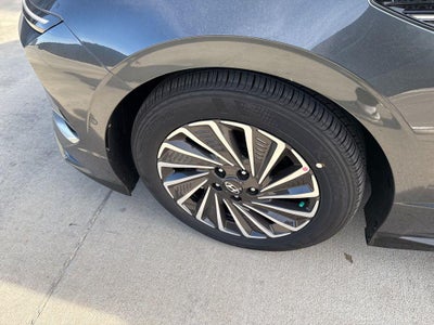 2026 Hyundai SONATA HYBRID Limited