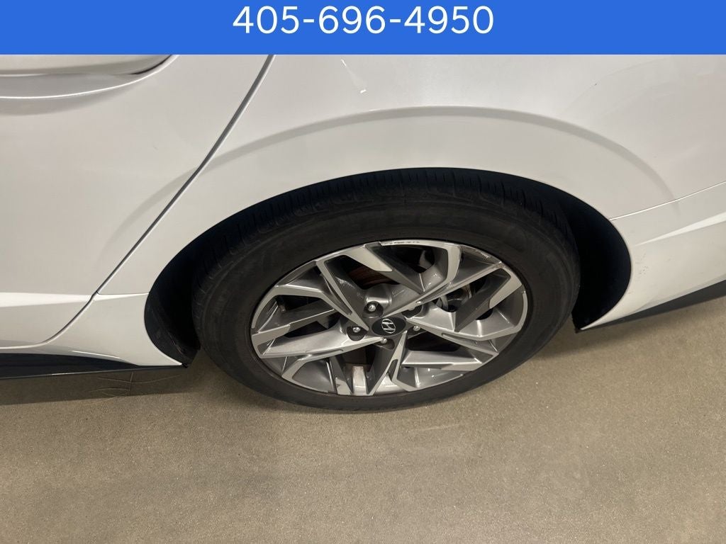 2021 Hyundai SONATA SEL