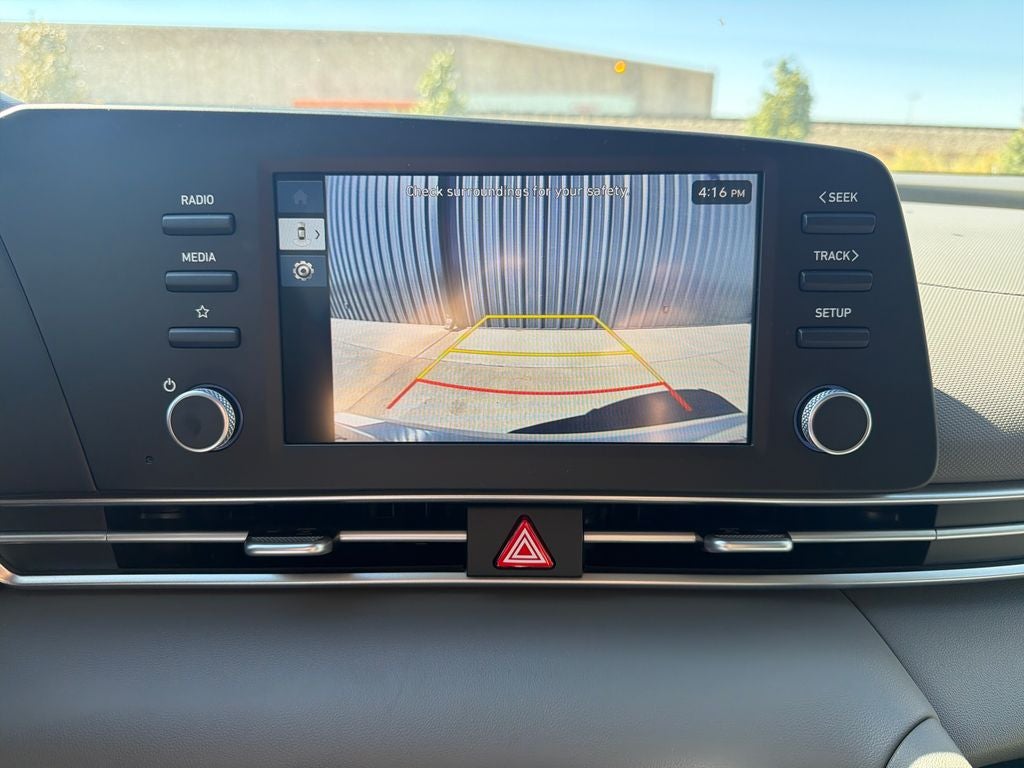 2026 Hyundai ELANTRA SE