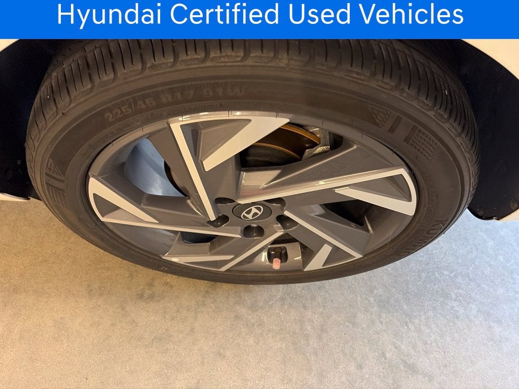 2025 Hyundai ELANTRA SEL Sport CERTIFIED