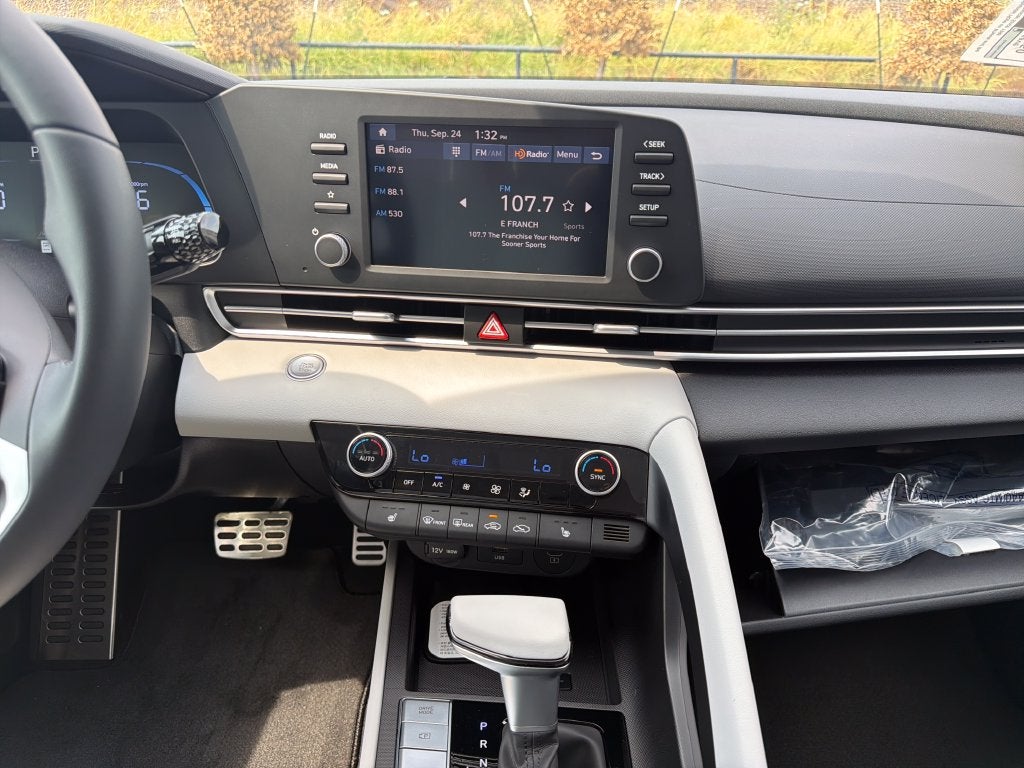 2026 Hyundai ELANTRA SEL Sport Plus