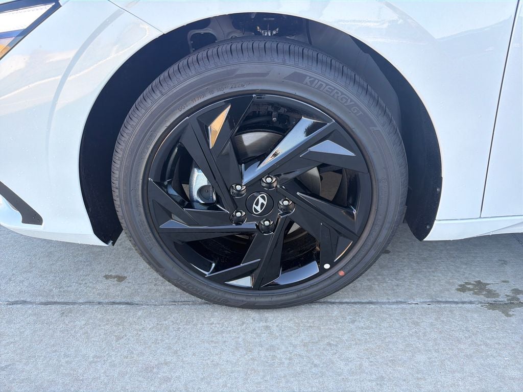 2026 Hyundai ELANTRA SEL Sport Plus