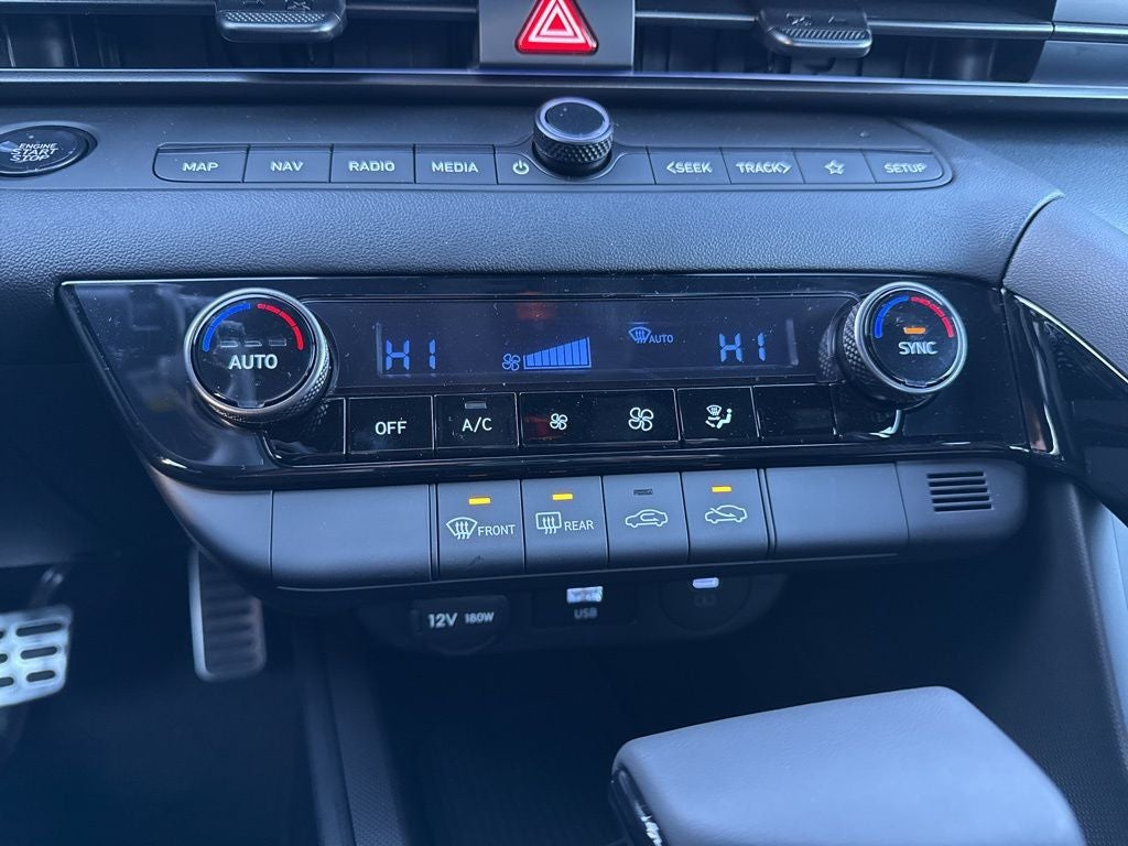 2026 Hyundai ELANTRA HYBRID SEL Sport