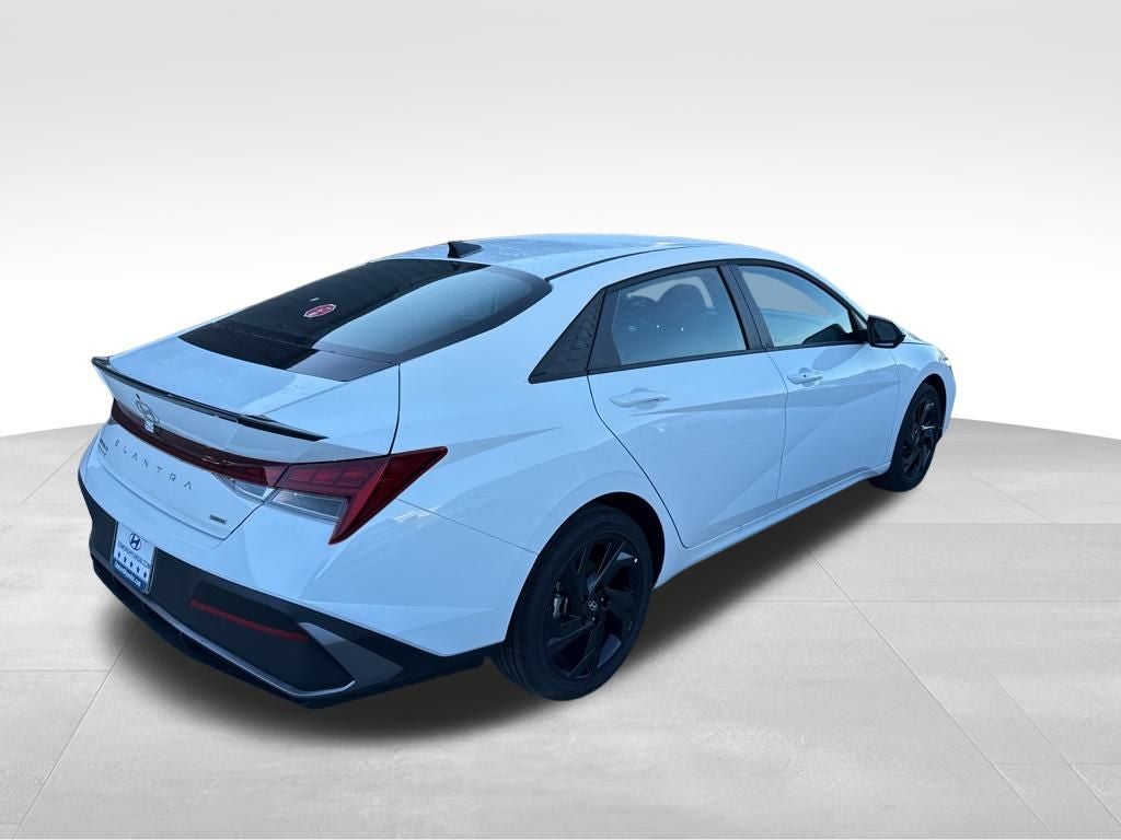 2026 Hyundai ELANTRA HYBRID SEL Sport