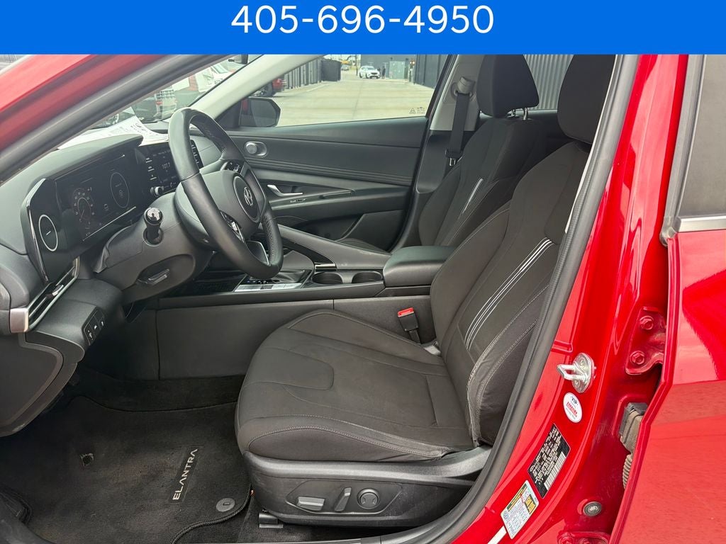 2021 Hyundai ELANTRA SEL
