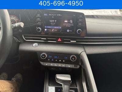 2021 Hyundai ELANTRA SEL