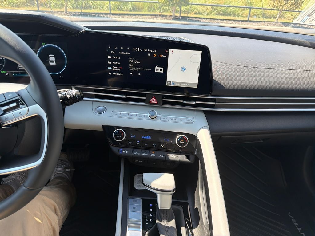 2026 Hyundai ELANTRA HYBRID Limited