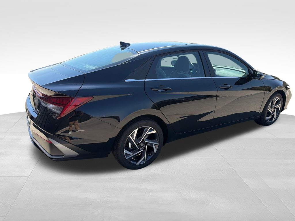 2026 Hyundai ELANTRA HYBRID Limited