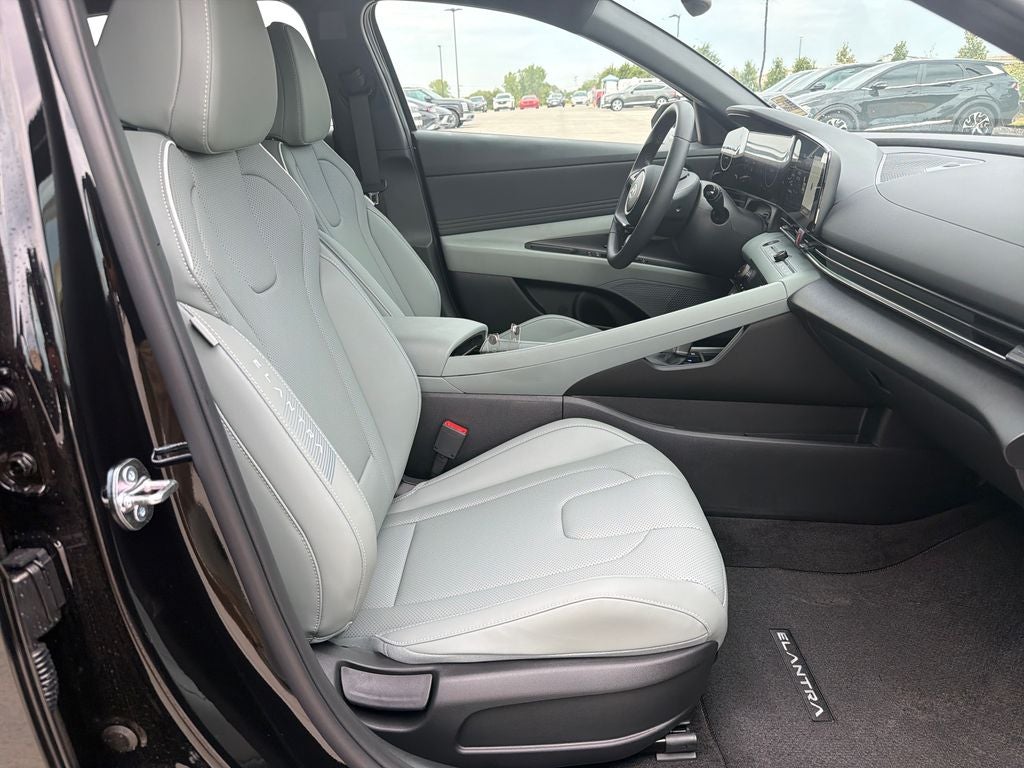 2026 Hyundai ELANTRA HYBRID Limited