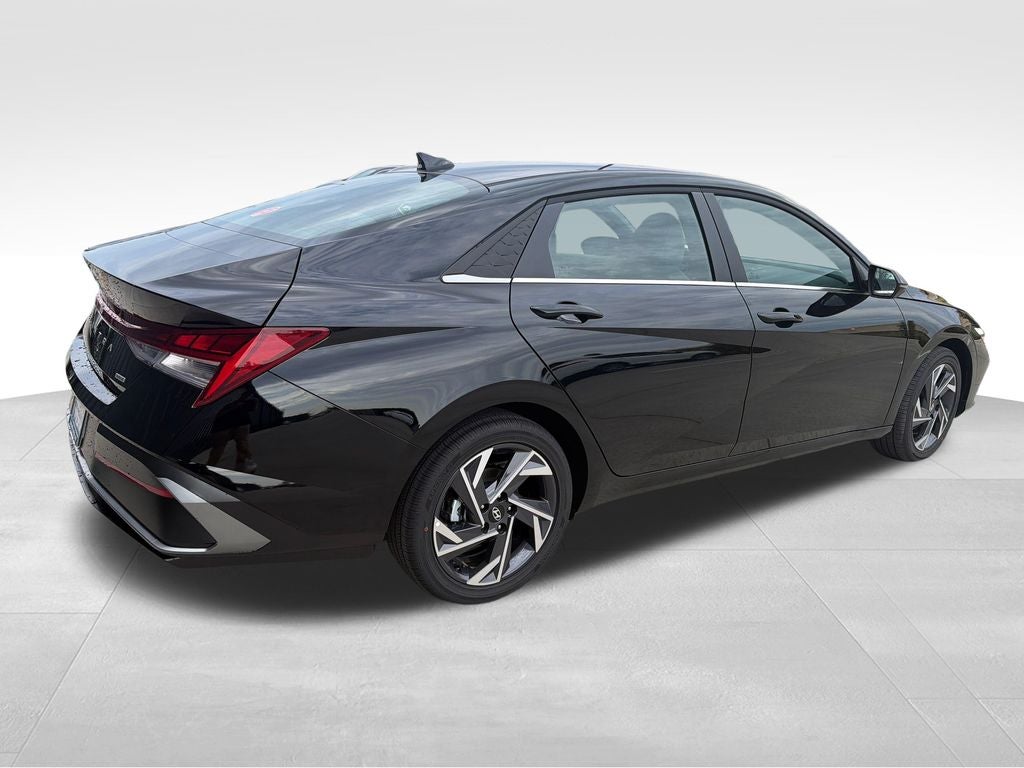 2026 Hyundai ELANTRA HYBRID Limited