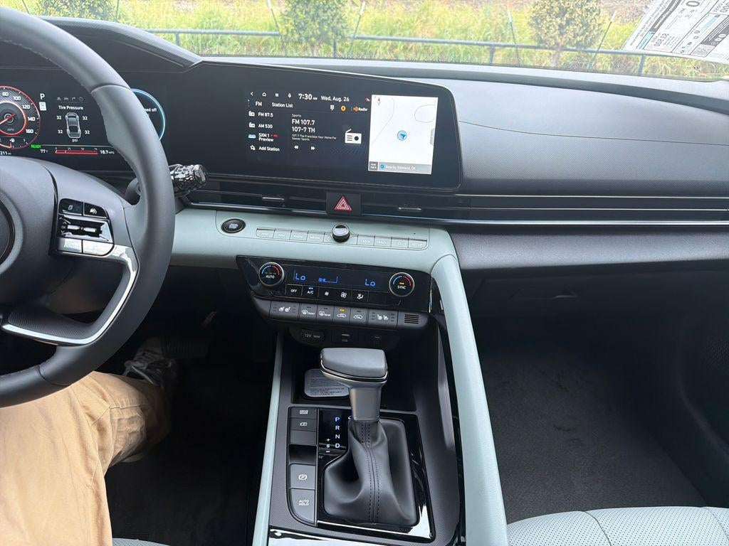 2026 Hyundai ELANTRA HYBRID Limited