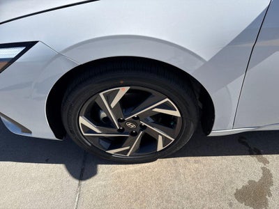 2026 Hyundai ELANTRA Limited