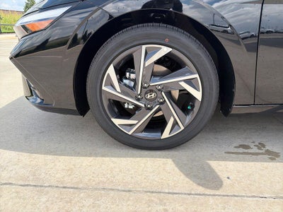 2026 Hyundai ELANTRA Limited