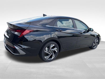 2026 Hyundai ELANTRA Limited