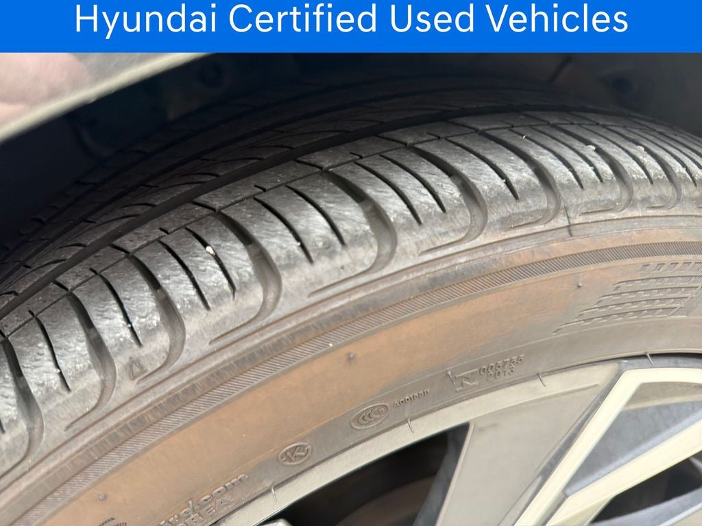 2025 Hyundai ELANTRA Limited CERTIFIED