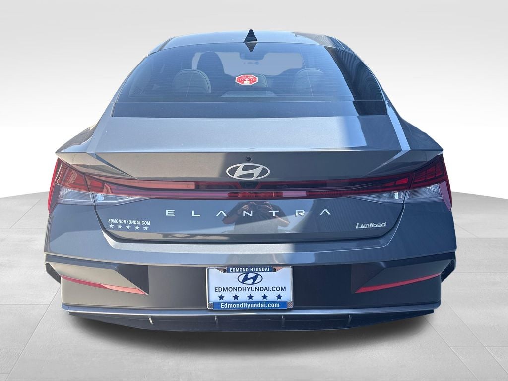 2026 Hyundai ELANTRA Limited