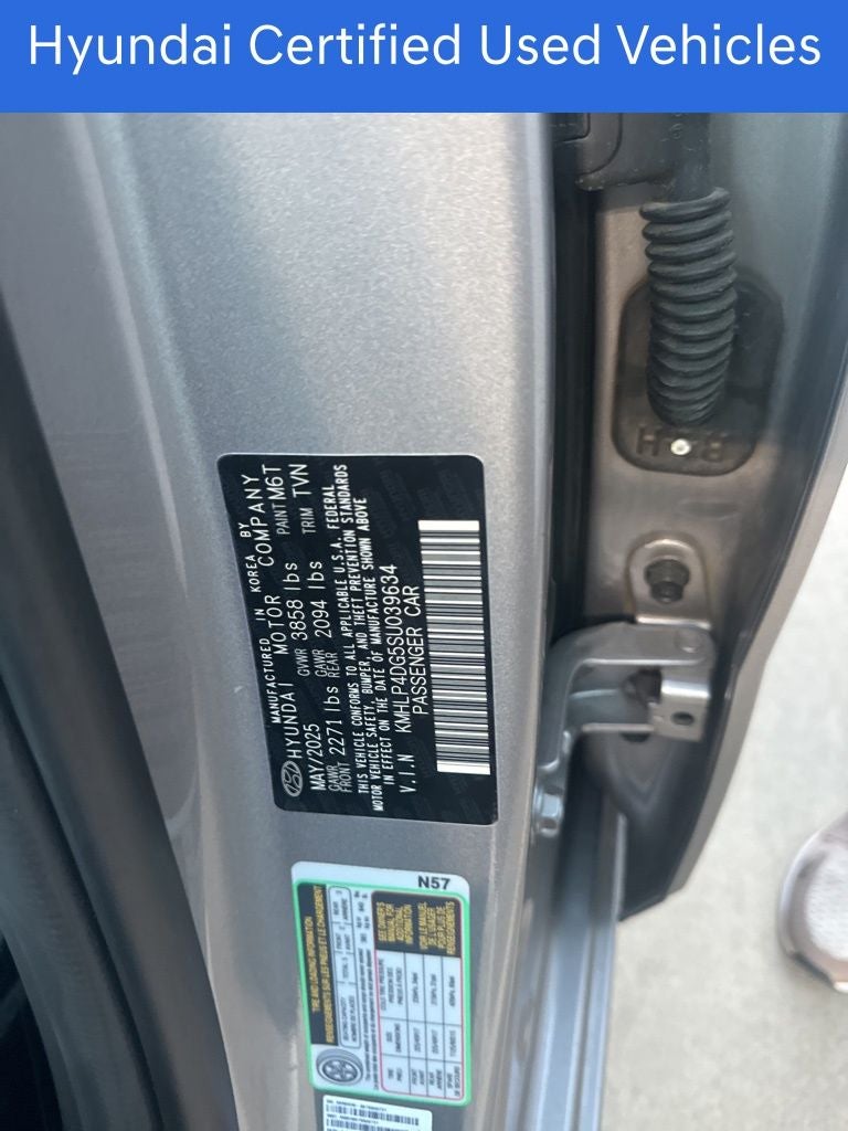 2025 Hyundai ELANTRA Limited CERTIFIED