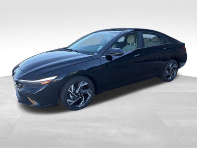 2026 Hyundai ELANTRA Limited