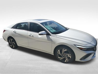 2026 Hyundai ELANTRA Limited