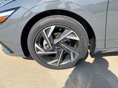 2026 Hyundai ELANTRA Limited