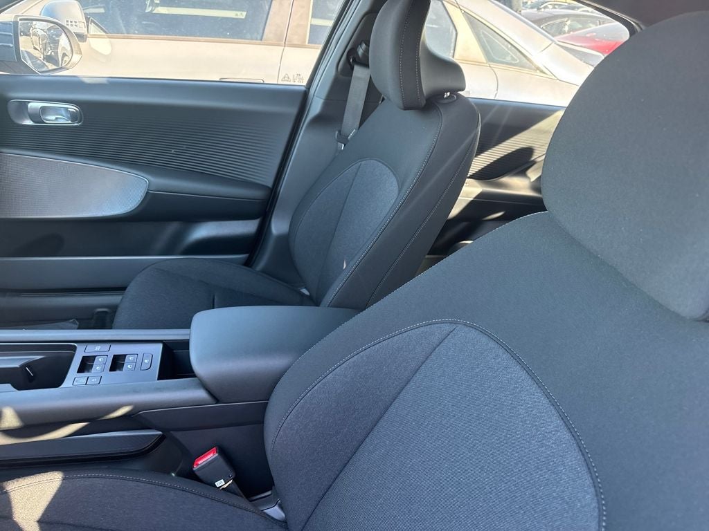 2025 Hyundai IONIQ 6 SE