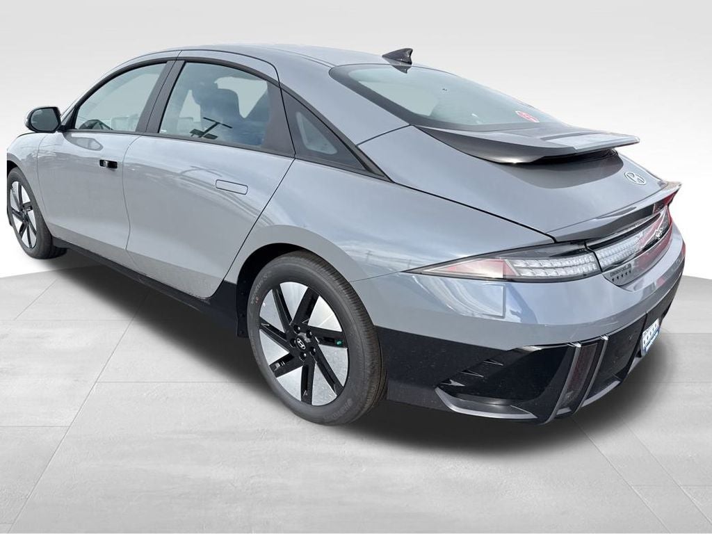 2025 Hyundai IONIQ 6 SE