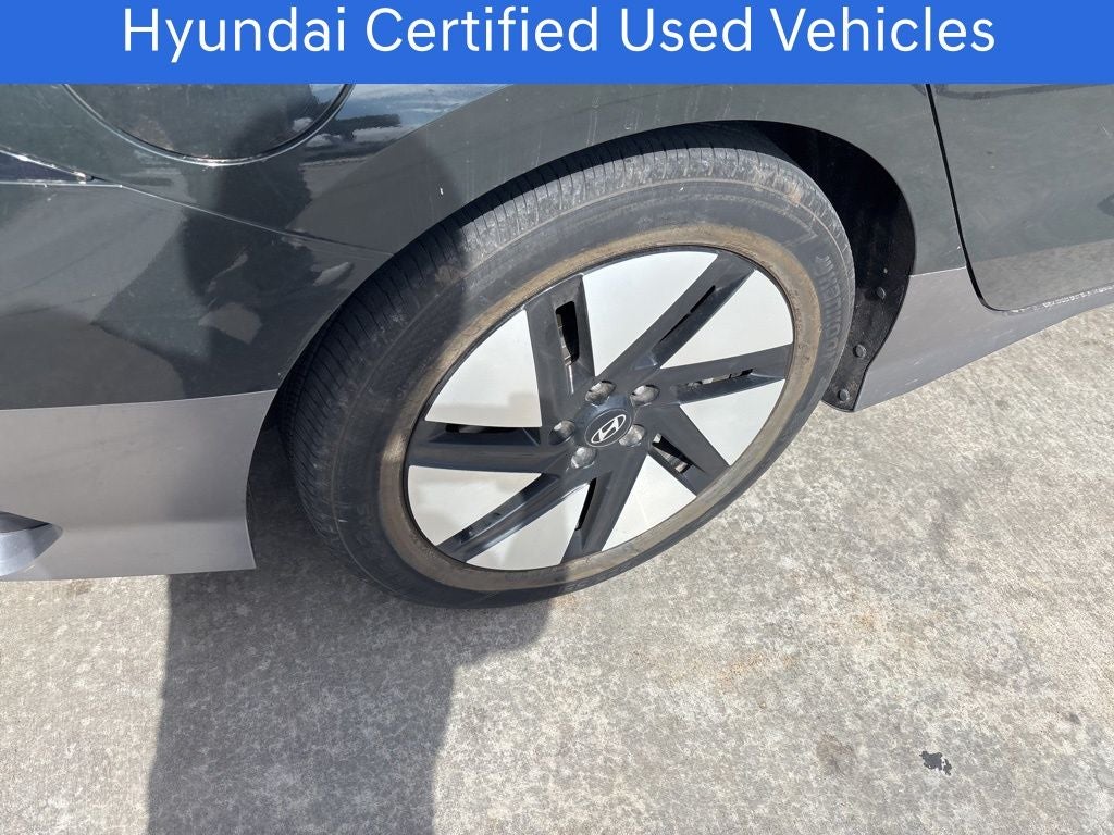 2024 Hyundai IONIQ 6 SE