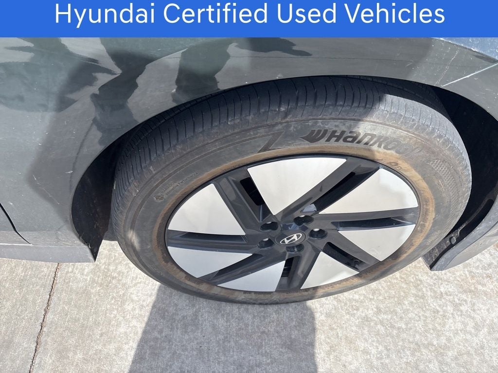2024 Hyundai IONIQ 6 SE