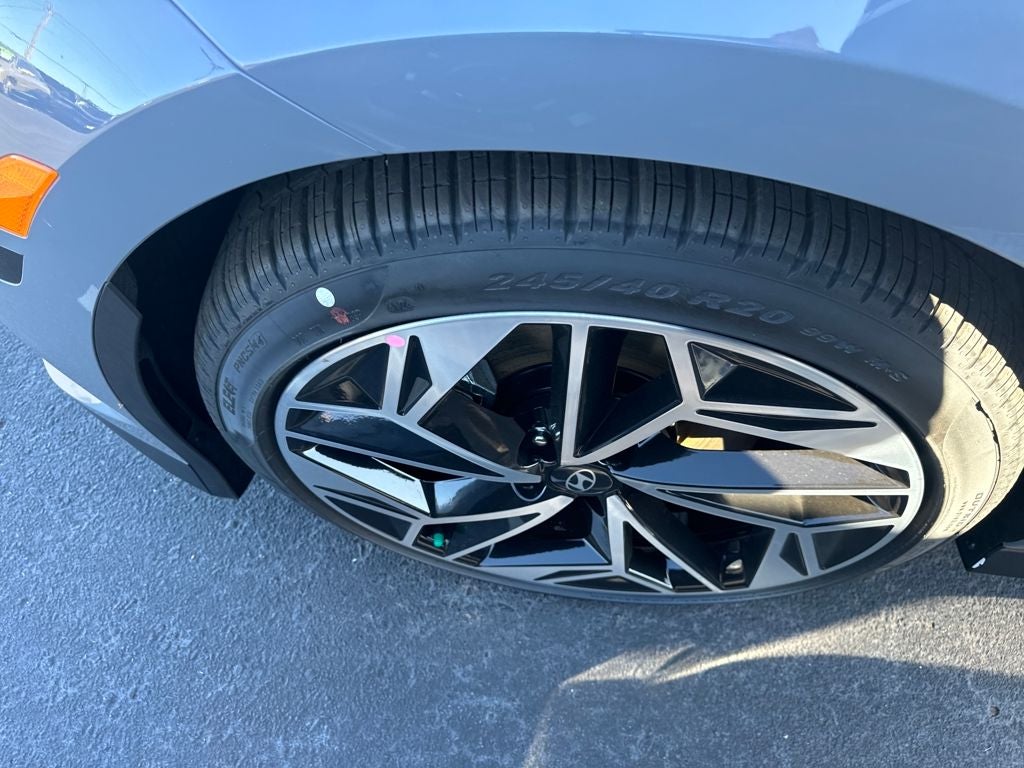 2025 Hyundai IONIQ 6 Limited