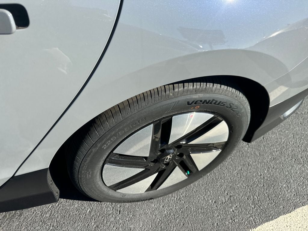 2025 Hyundai IONIQ 6 Limited