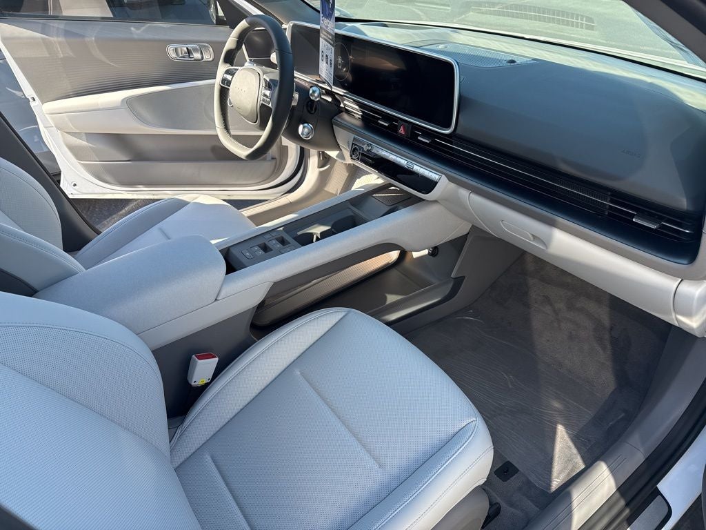 2025 Hyundai IONIQ 6 Limited