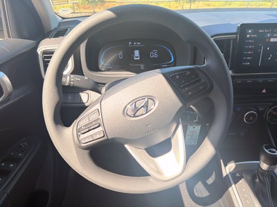 2026 Hyundai VENUE SE