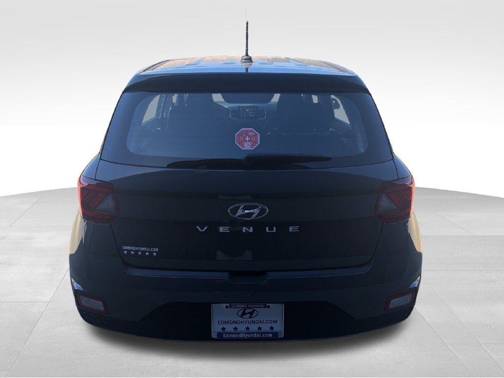 2026 Hyundai VENUE SE