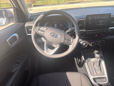2026 Hyundai VENUE SE
